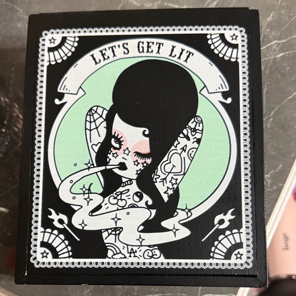 Valfre Bad Bettie Let's Get Lit Stash Box - Black and Mint - Picture 3 of 4